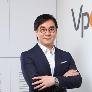 Arthur Chan (Chief Operating Officer at VPON Big Data Group (“Vpon”))